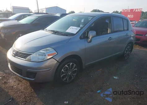 2009 Nissan Versa 1.8S из США, поврежденный, VIN 3N1BC13E29L359513
